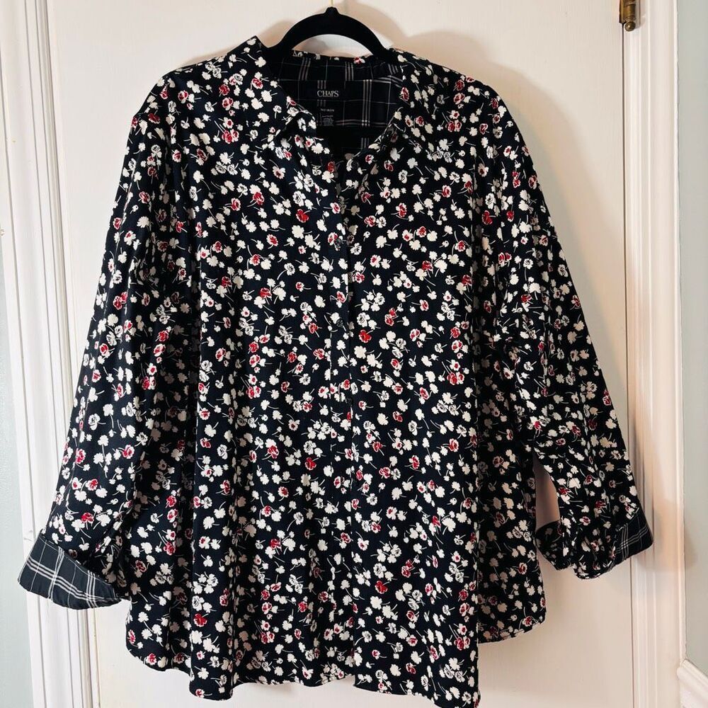 Chaps 2X No Iron button up flower print contrast trim collared blouse shirt plus